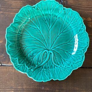 Vintage Wedgwood Majolica Etruria Barlaston Cabbage Leaf Plate Green 8” Dish